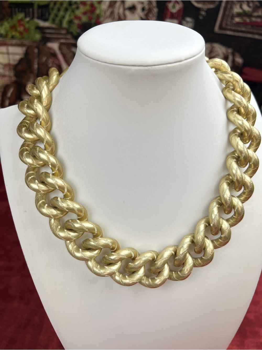 Vintage Erwin Pearl Curb Chain Link Matte Gold Textured Statement Necklace
